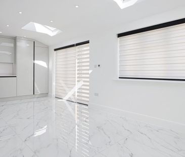 2 bedroom semi-detached house to rent - Photo 3