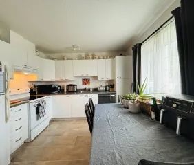 Appartement · 969067 m² · Québec - Photo 2