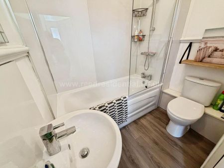 1 bedroom flat to rent - Photo 5