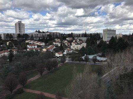 : Appartement 37.68 m² à SAINT ETIENNE - Photo 2