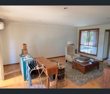 8/23A Reynolds Street, Old Toongabbie, NSW 2146 - Photo 1