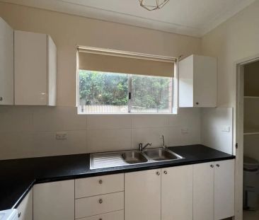 “Close to Primary School and Transport” - Photo 2