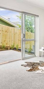 Spacious and Sunny on Scotland - Photo 4