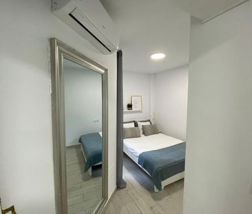 Apartamento de alquiler en Puerto Deportivo - Photo 2