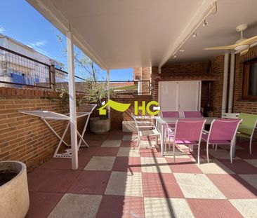 Piso de alquiler en Centro - Photo 1