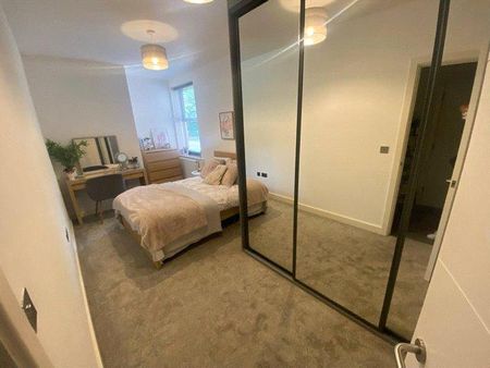 1 bedroom flat to rent - Photo 5