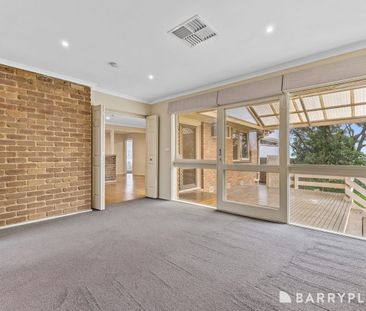 Large Family Home - Photo 3