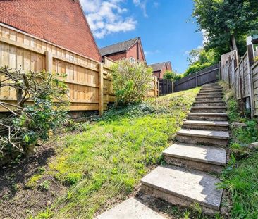 2 bedroom end of terrace house to rent - Photo 3