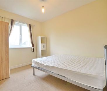 6 bedroom semi-detached house to rent - Photo 3