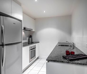 52/77 Northbourne Avenue, Turner ACT 2612 - Apartment For Rent | Do... - Photo 3