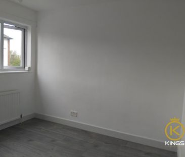 4 bedroom terraced house to rent - Photo 5