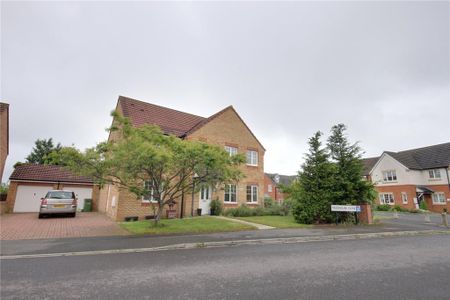 4 bedroom detached house to rent - Photo 4