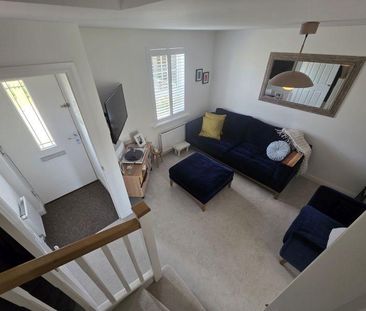 2 bedroom semi-detached house to rent - Photo 2