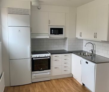 Rådsvägen 14, Sjödalen-Fullersta - Photo 1