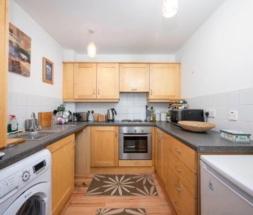 22 City Gate, 2 Sussex Place, Belfast, BT2 8LN - Photo 3