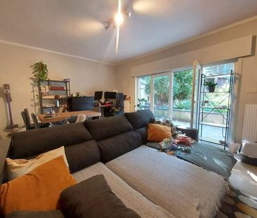 Appartement te huur - foto 2