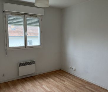 Location Appartement 1 pièce 20m² PESSAC 33600 - Photo 2