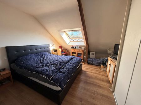 Location Maison 6 pièces 195m² - Photo 2