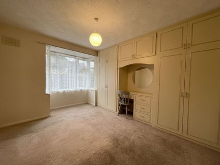 2 Bedroom Flat - Photo 4