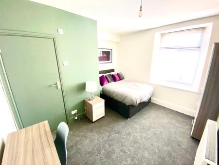 5 bedroom house share to rent - Photo 2