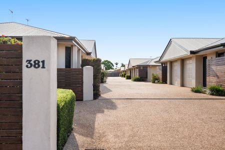 Quality, comfort & security! This two bedroo m home in Wilsonton ticks all the boxes! - Photo 3