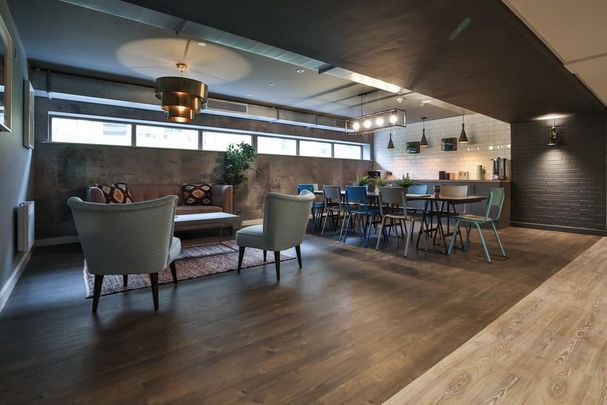 Studio to rent - Photo 1