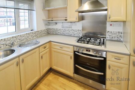 2 bedroom terraced house to rent - Photo 5