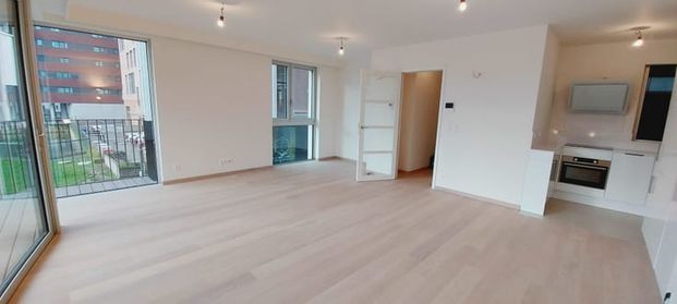 Appartement te huur - Photo 1