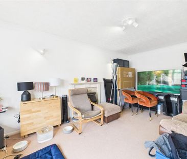 3 bedroom detached house to rent - Photo 1