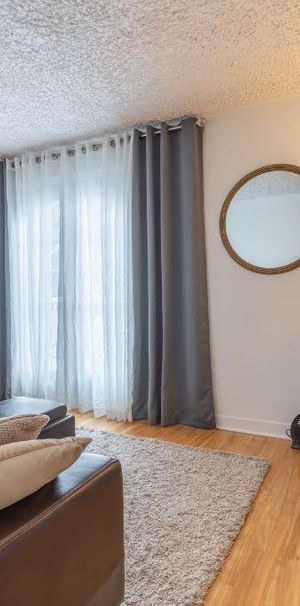 41/2 a Louer Anjou - Photo 1