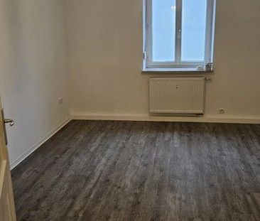 Hier lässt es sich aushalten: gemütliche 2,5-Zimmer-Wohnung - Photo 4