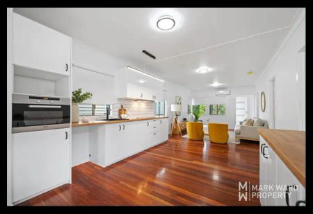 63 Tramore Street, Rocklea QLD 4106 - Photo 2