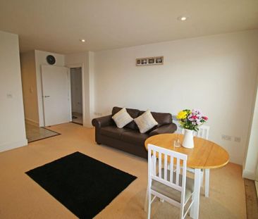 1 bedroom apartment to rent - Photo 4