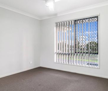 Comfort & Convenience in a Prime Location - Photo 4