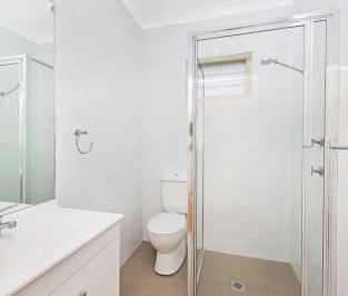 Fully Renovated Unit In The Heart of Hamilton! - Photo 6