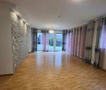 Hochwertige Maisonettewohnung mit Garten - Foto 3