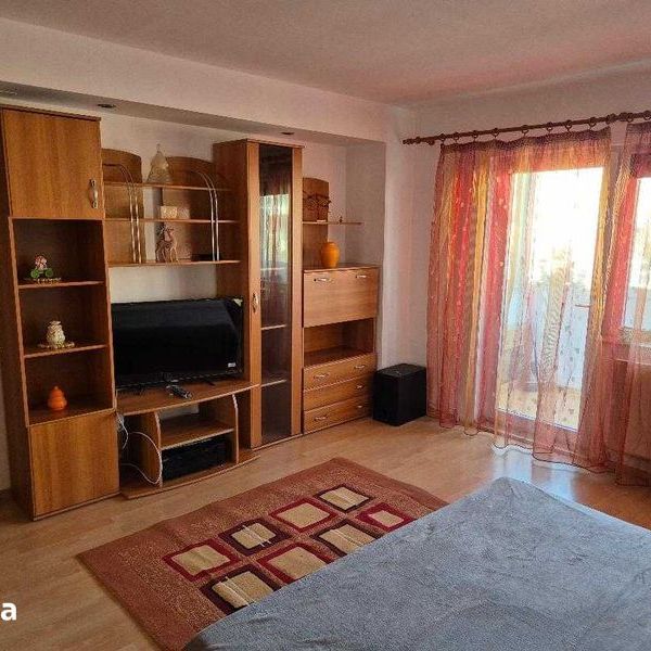 Inchiriez apartament cu 2 camere in Brasov Str. I.L. Caragiale - Fotografie 1