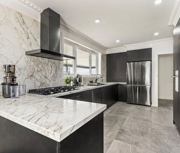 MODERN TOWNHOUSE - Photo 4