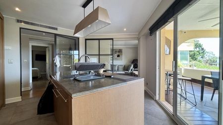 Location Appartement 4 pièces Meublé 107m² CANNES 06400 - Photo 5