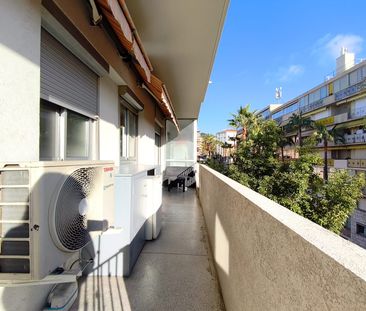 A LOUER 2 PIECES AVEC TERRASSE AU VIEUX CANNET - Photo 4