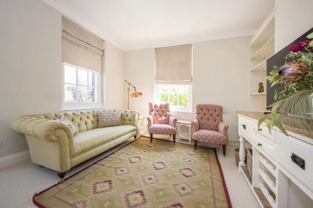 3 bedroom flat to rent - Photo 3