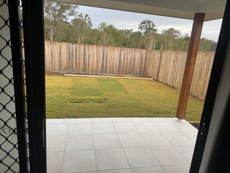 Morayfield - Photo 4