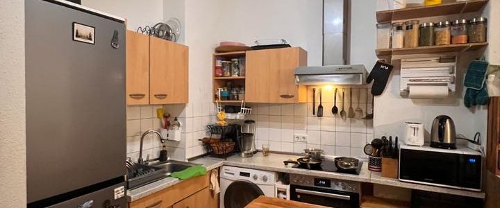 2 Zimmer Wohnung möbliert mit Balkon | 1 Monate | Dez-Jan - Foto 1