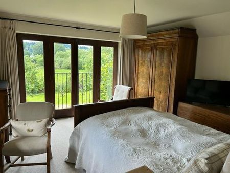 6 bedroom detached house to rent - Photo 4