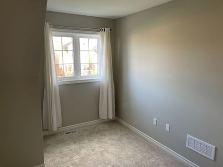 For Lease - 85 Mullin Drive Unit# 14A, Guelph, Ontario - Photo 4