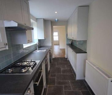 Spring Lane, Farnham Royal, Slough, SL2 - Photo 2