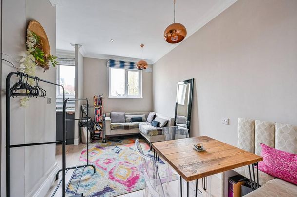1 bedroom flat to rent - Photo 1