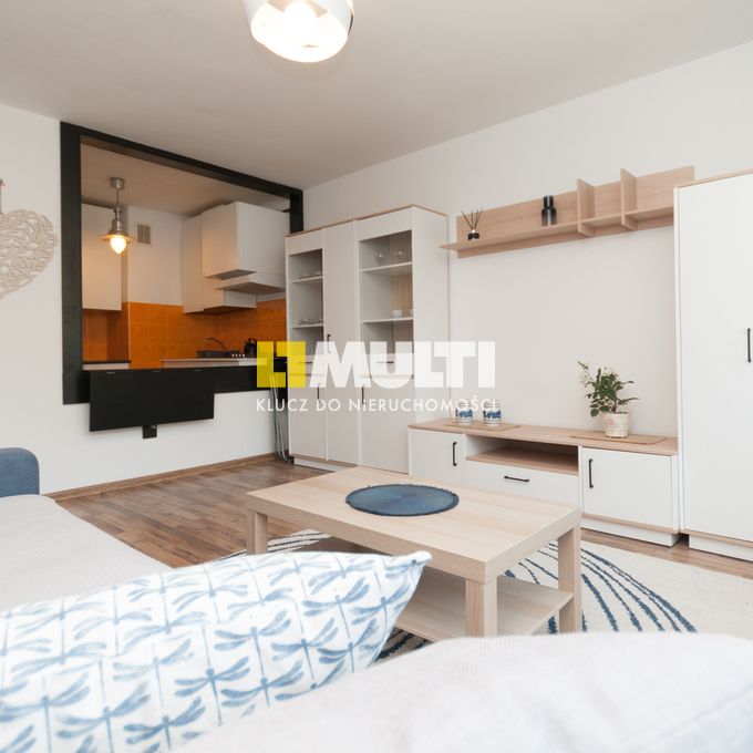 KAWALERKA NA POMORZANACH na 1 piętrze z windą - Photo 1