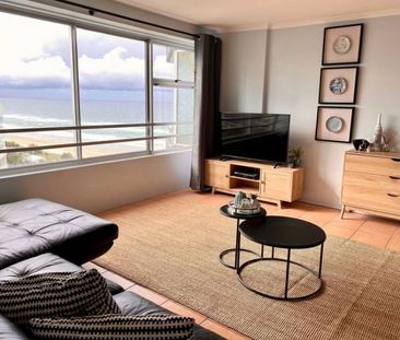 Beachside Living – Furnished Studio Apartment in Surfers! - Photo 5