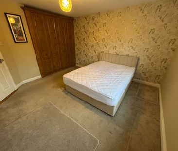 31 Westwood Grove, Clara, Co. Offaly - Photo 1